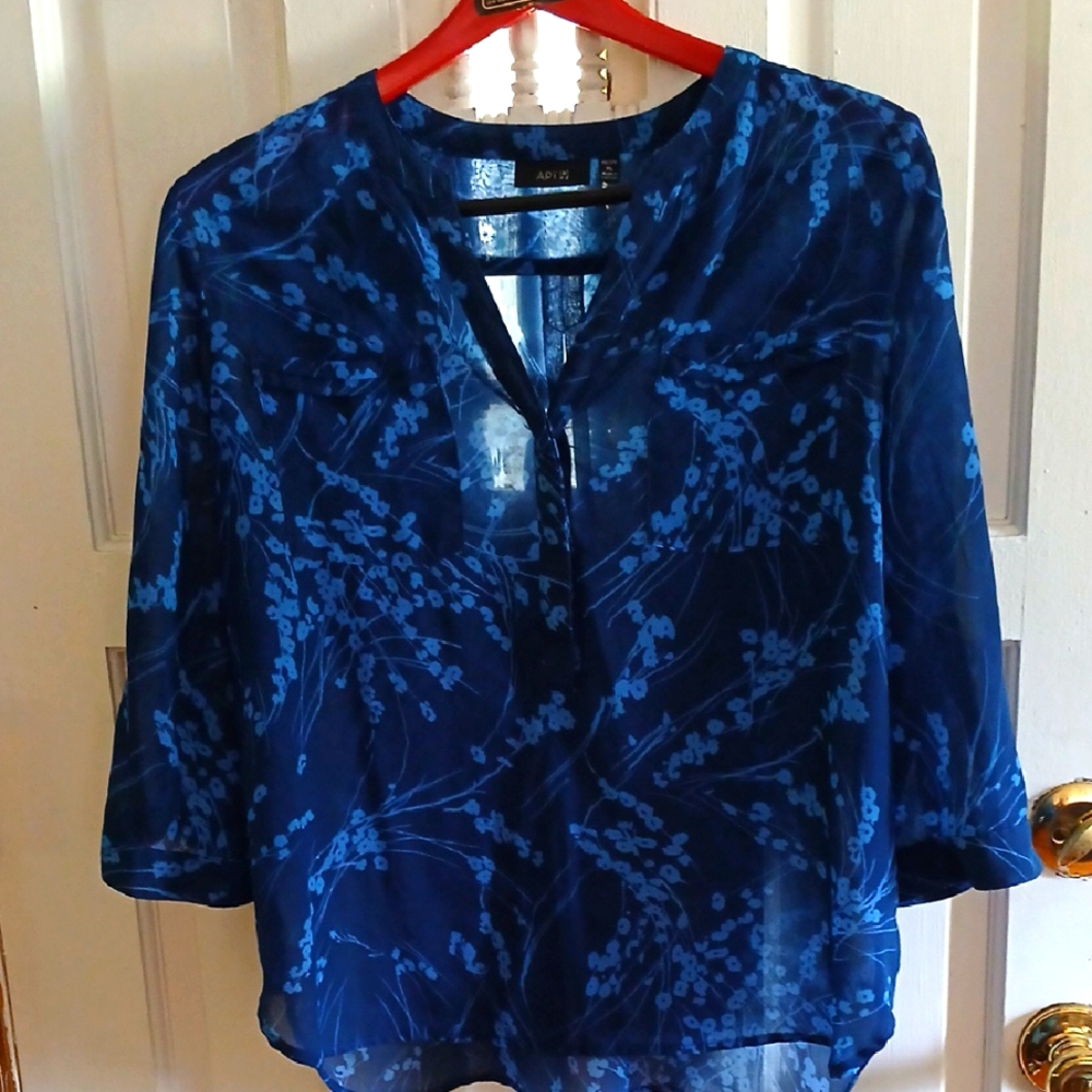 Apt. 9 Blue Floral Women's Blouse